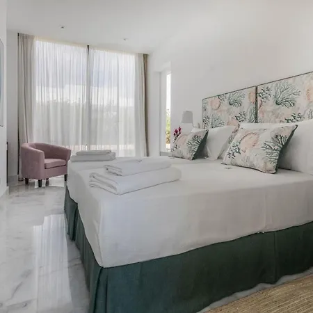 Binibequer Vell Sleeps 8 With Pool Air Con And Wifi